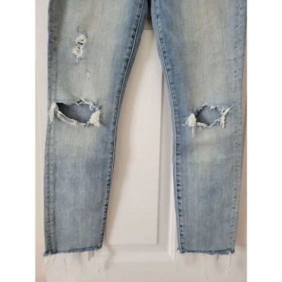 Mother High Waisted Looker Ankle Fray in Super Blast From The Past
25 - Picture 5 of 9